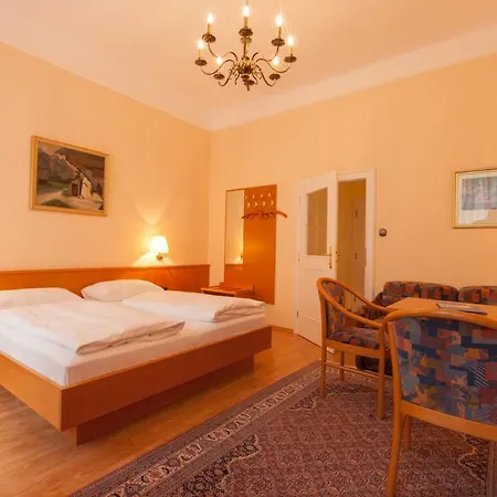 Pension Elfy-3
